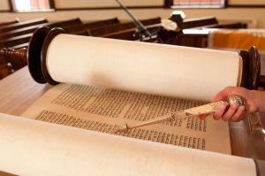 reading Torah