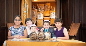 Children reading Torah on the Bimah