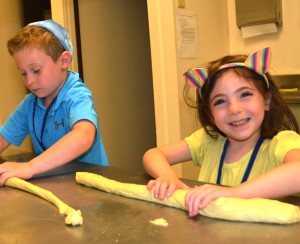 Kids Making Challah