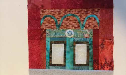 Quilt Square of Temple Israel entrance
